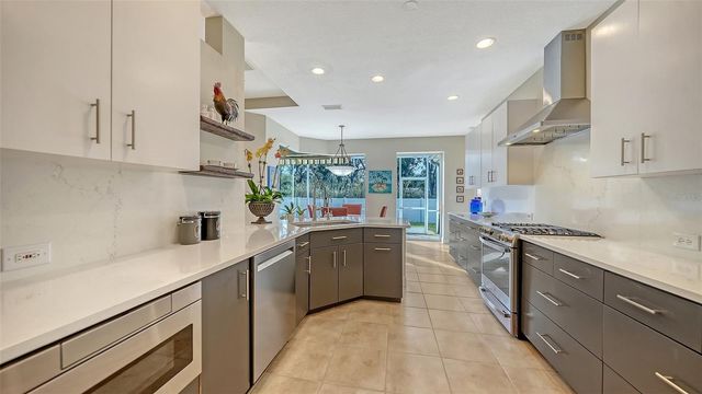 4855 CARRINGTON CIRCLE, Sarasota, FL 34243