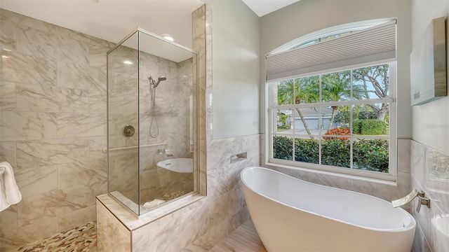 4855 CARRINGTON CIRCLE, Sarasota, FL 34243
