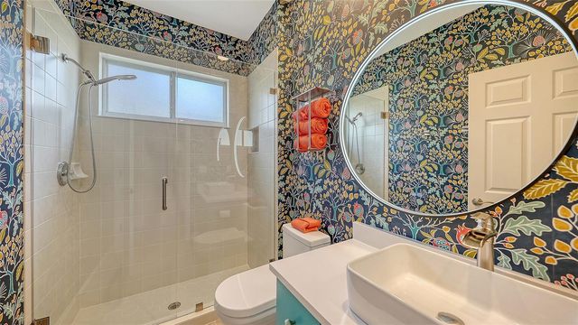 4855 CARRINGTON CIRCLE, Sarasota, FL 34243