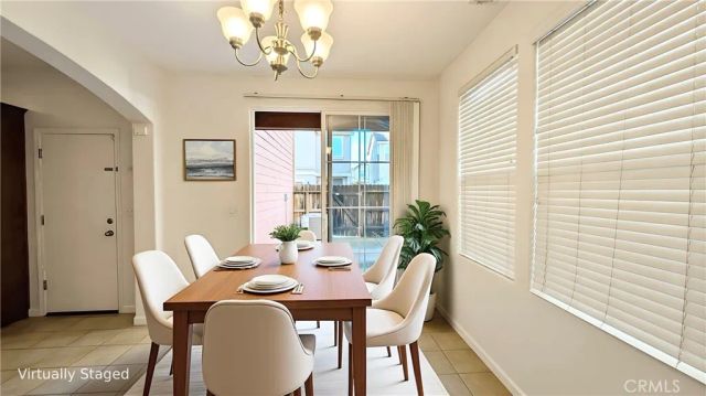 4361 W Artemisa, Fresno, CA 93722