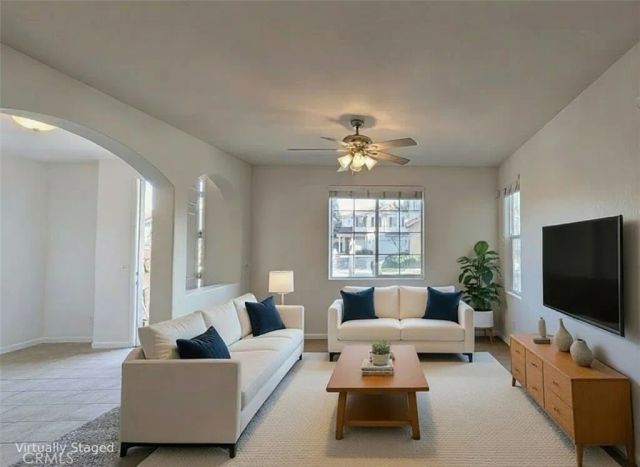 4361 W Artemisa, Fresno, CA 93722