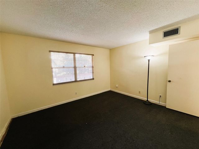 2305 Lucaya Lane D-2, Coconut Creek, FL 33066