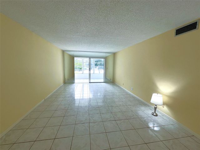 2305 Lucaya Lane D-2, Coconut Creek, FL 33066