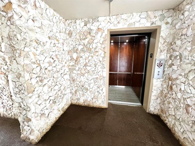 2305 Lucaya Lane D-2, Coconut Creek, FL 33066