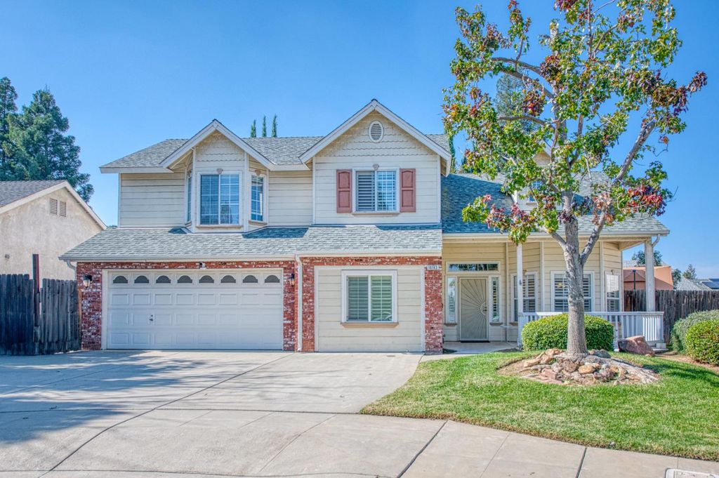 10183 N Backer Avenue, Fresno, CA 93730