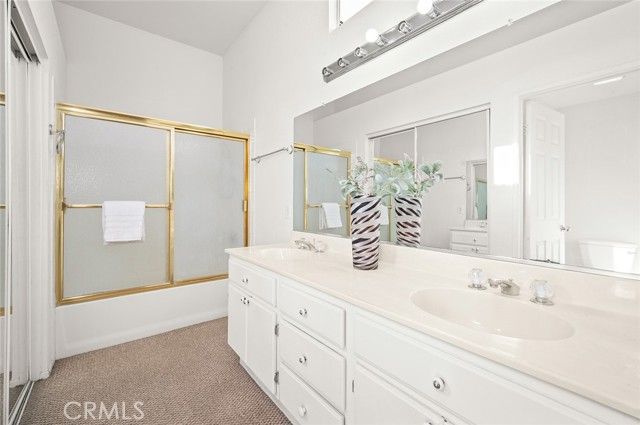 2062 Aberdeen, Corona, CA 92881