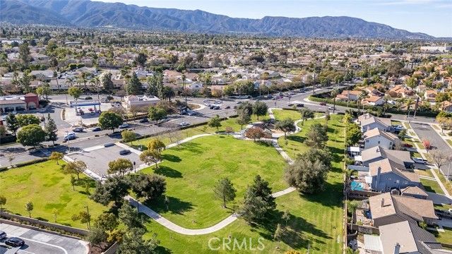 2062 Aberdeen, Corona, CA 92881