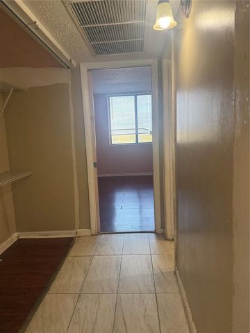 4222 Inverrary Boulevard 4609, Lauderhill, FL 33319