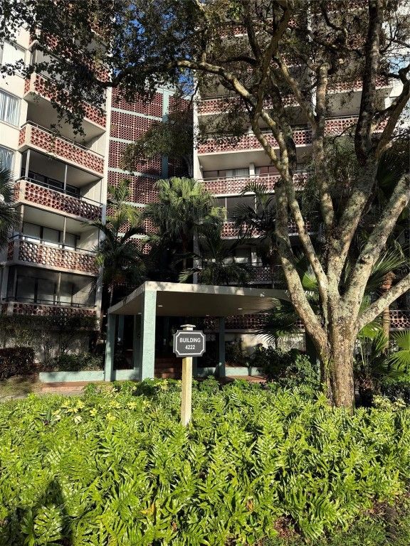 4222 Inverrary Boulevard 4609, Lauderhill, FL 33319