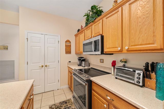 9153 SE 137TH STREET ROAD, Summerfield, FL 34491