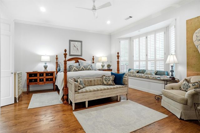 803 Woodcrest Court, Southlake, TX 76092