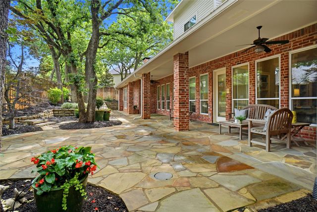 803 Woodcrest Court, Southlake, TX 76092