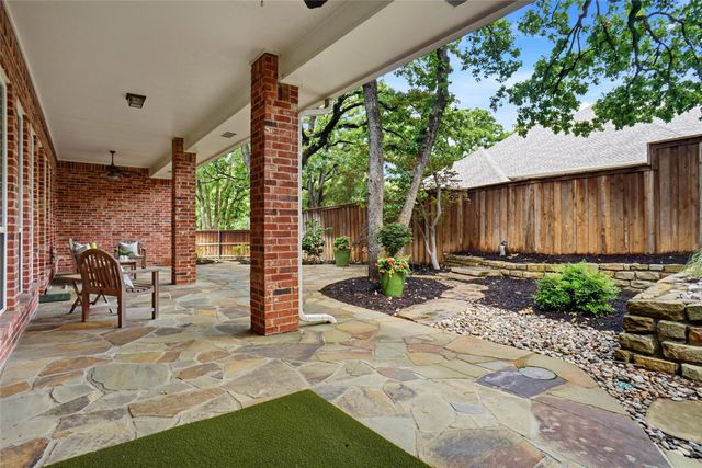 803 Woodcrest Court, Southlake, TX 76092