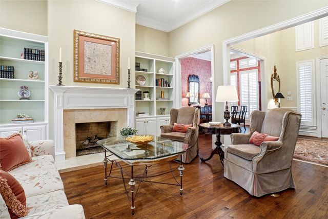 803 Woodcrest Court, Southlake, TX 76092