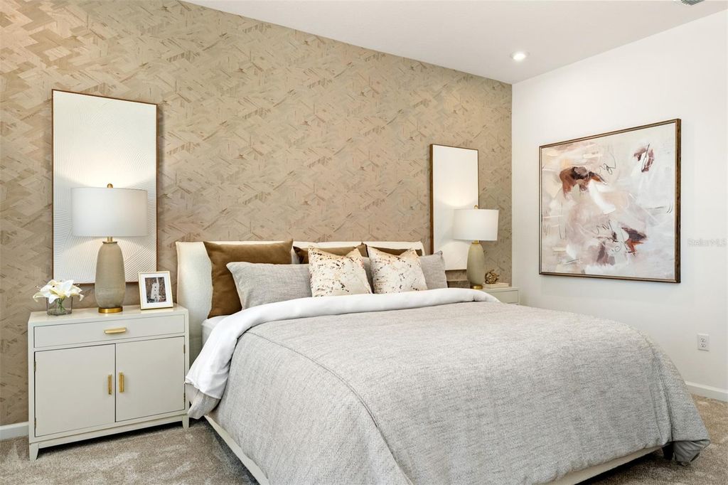 Image 7 of property listing at 9876 WALKWAY DRIVE, Orlando, FL 32832