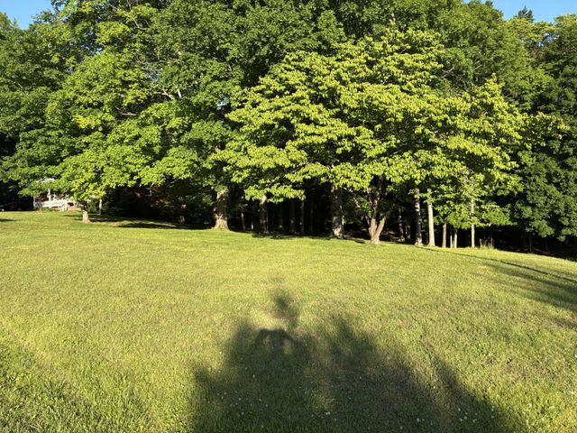 17 Edmondson Ferry Road, Clarksville, TN 37040