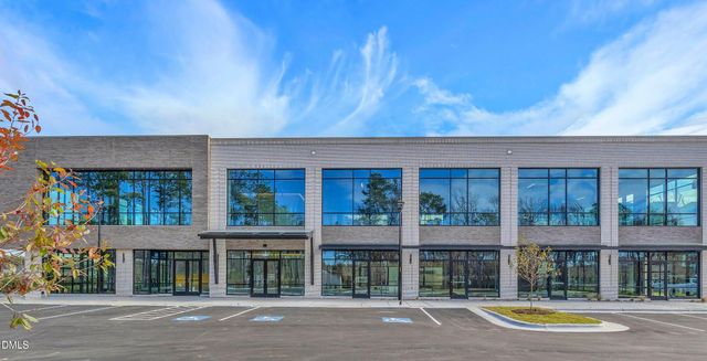 600 Hedrick Rdg Road 114, Cary, NC 27519