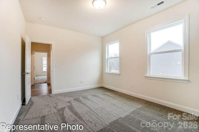 8699 Acadia Parkway, Sherrills Ford, NC 28673