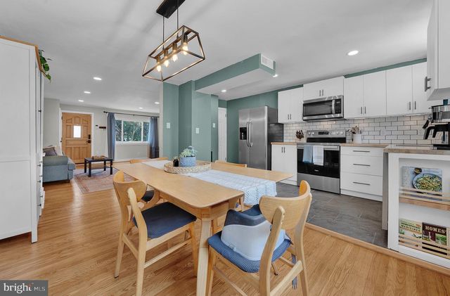 7818 FAYETTE ST, Philadelphia, PA 19150