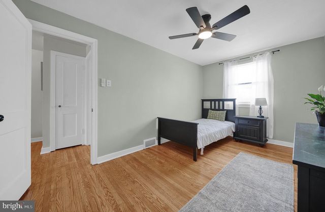 7818 FAYETTE ST, Philadelphia, PA 19150