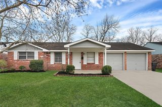 3923 Heatherbloom Drive, Houston, TX 77045