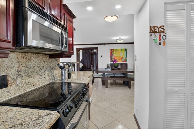 4505 S Ocean Boulevard, Highland Beach, FL 33487