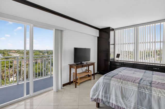 4505 S Ocean Boulevard, Highland Beach, FL 33487