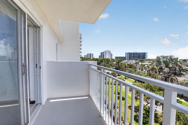 4505 S Ocean Boulevard, Highland Beach, FL 33487