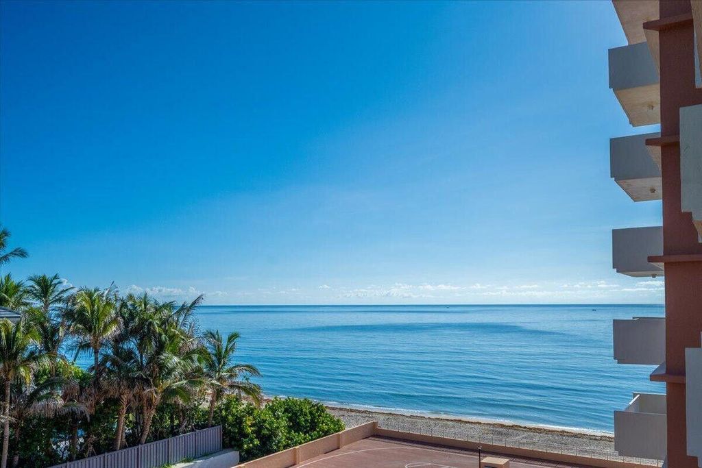 4505 S Ocean Boulevard, Highland Beach, FL 33487