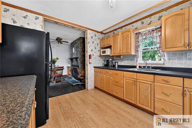 12 Cornell Street, Avenel, NJ 07001