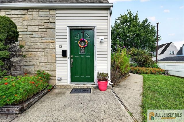 12 Cornell Street, Avenel, NJ 07001