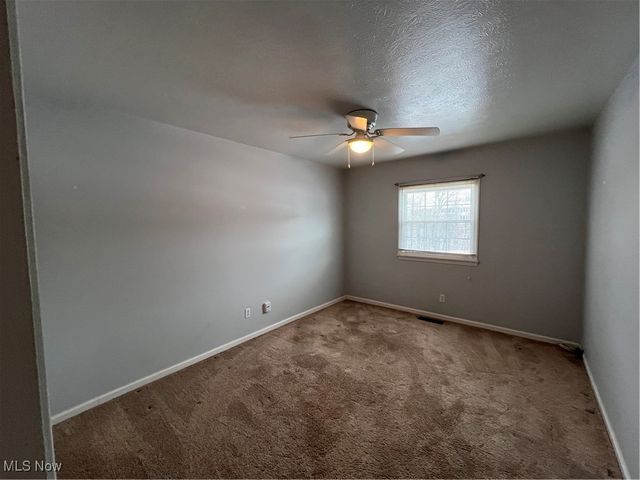 6910 Carriage Hill Drive 104, Brecksville, OH 44141