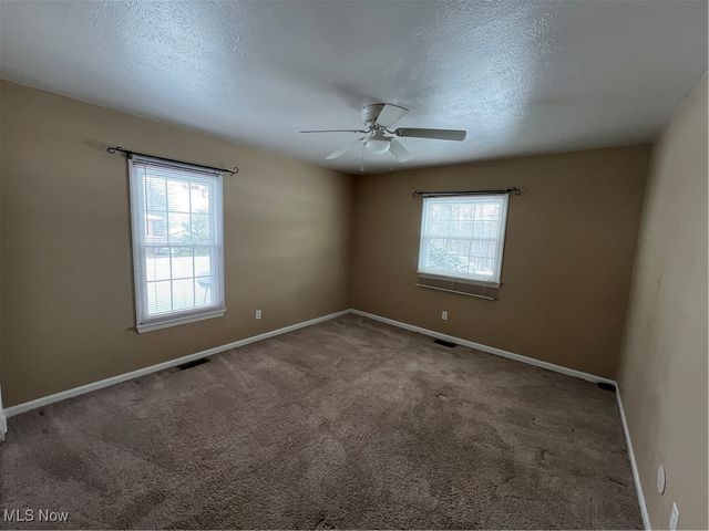 6910 Carriage Hill Drive 104, Brecksville, OH 44141