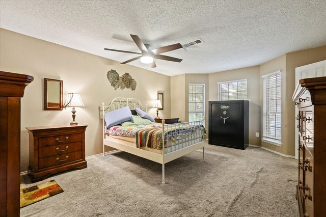 905 Birkshire Drive, Lewisville, TX 75077
