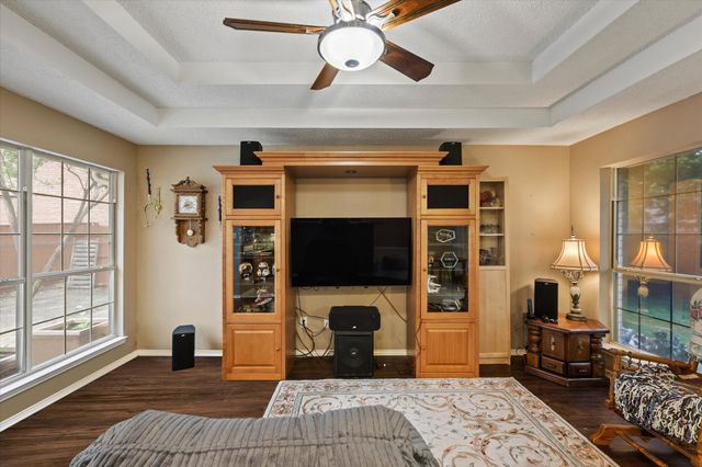 905 Birkshire Drive, Lewisville, TX 75077