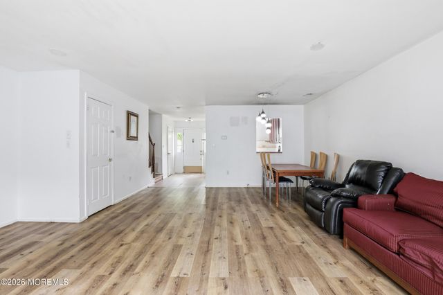 243 Zachary Court, Lakewood, NJ 08701