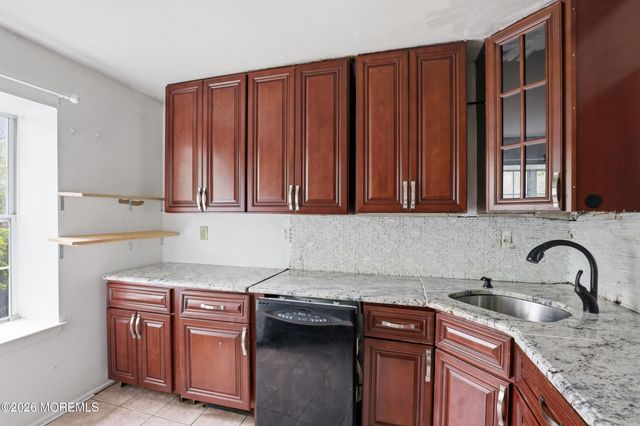 243 Zachary Court, Lakewood, NJ 08701