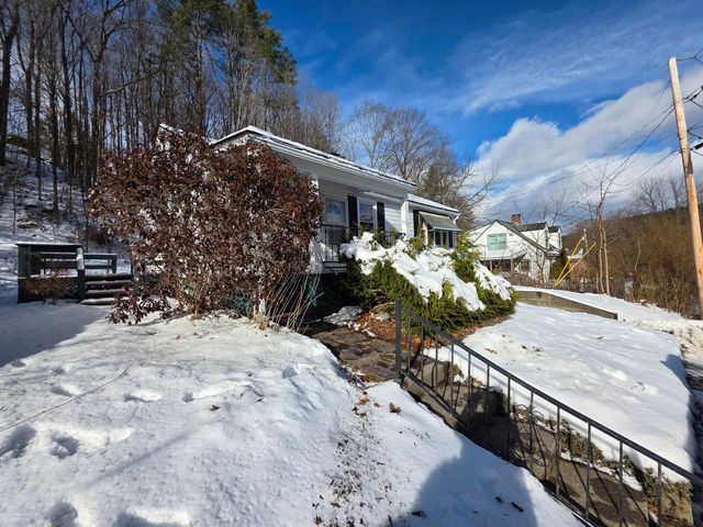 62 Mark Street, Springfield, VT 05156