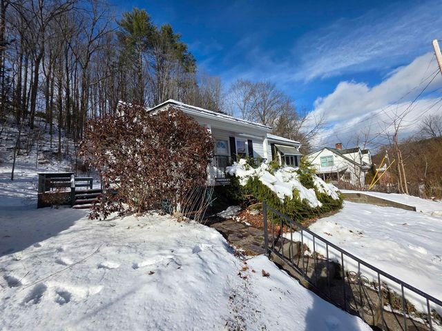 62 Mark Street, Springfield, VT 05156