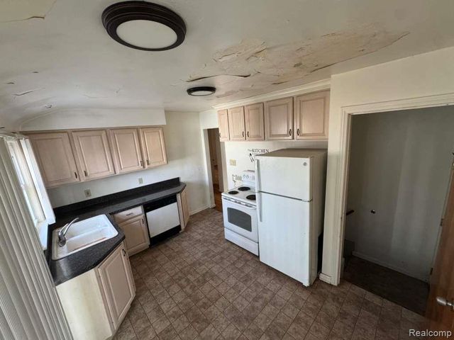 3824 MANN HALL Avenue, Flint, MI 48532