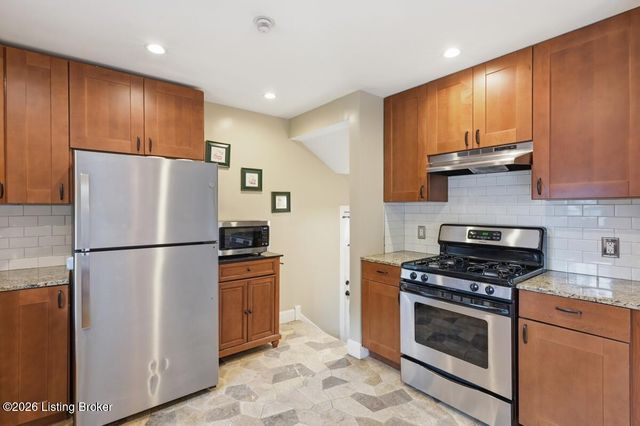 4122 Ledyard Rd, Richlawn, KY 40207