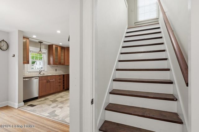 4122 Ledyard Rd, Richlawn, KY 40207
