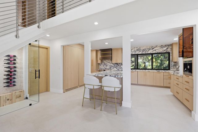 342 N Fairway N, Tequesta, FL 33469