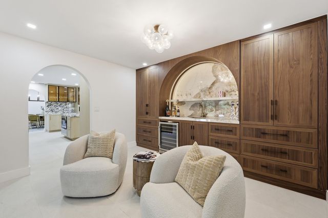 342 N Fairway N, Tequesta, FL 33469