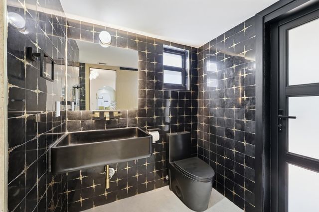 342 N Fairway N, Tequesta, FL 33469