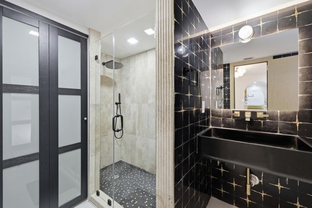 342 N Fairway N, Tequesta, FL 33469