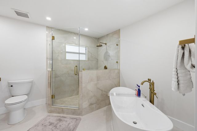 342 N Fairway N, Tequesta, FL 33469