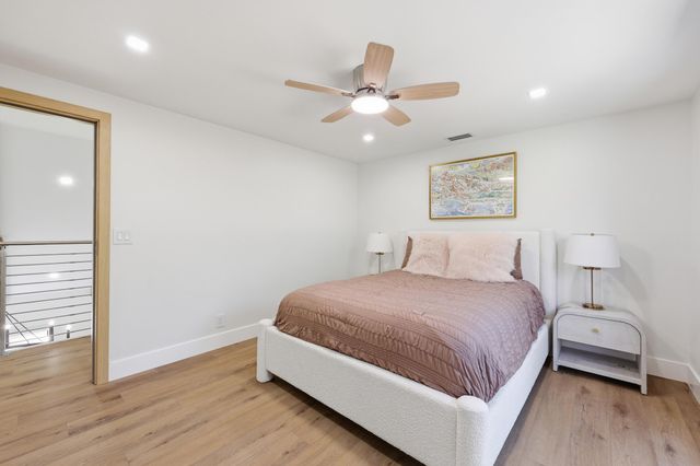 342 N Fairway N, Tequesta, FL 33469