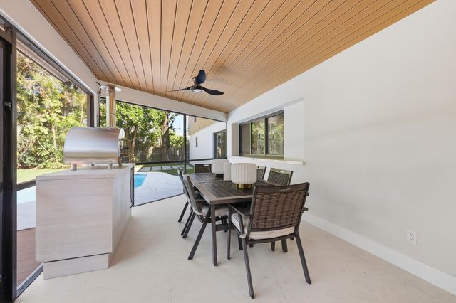 342 N Fairway N, Tequesta, FL 33469