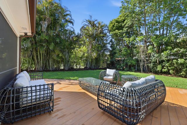 342 N Fairway N, Tequesta, FL 33469